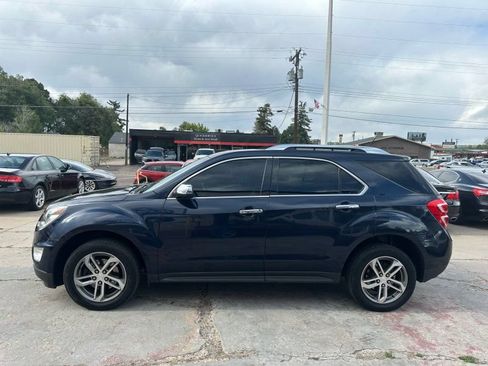 Used 2016 Chevrolet Equinox LTZ w/ Enhanced Convenience Package AWD/4WD image 4