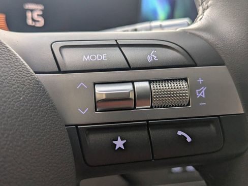 Used 2024 Hyundai Kona SEL FWD image 14