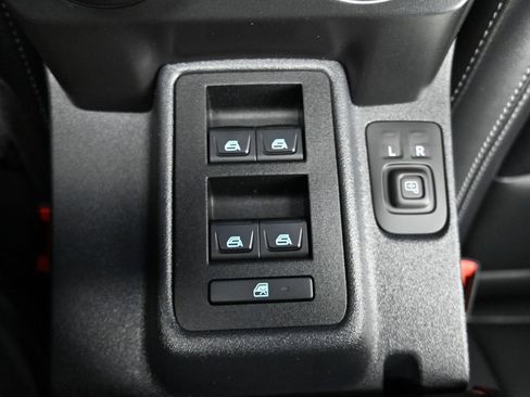 Used 2025 Ford Bronco Outer Banks image 26