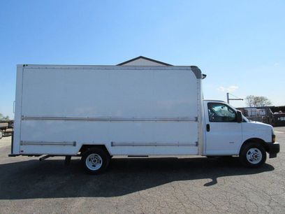 Used 2022 GMC Savana 3500 Extended w/ Power Convenience Package