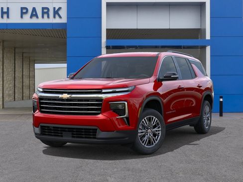 New 2026 Chevrolet Traverse LT FWD image 6