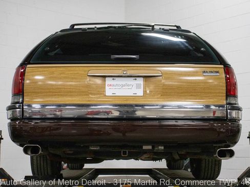 Used 1996 Buick Roadmaster Estate image 21