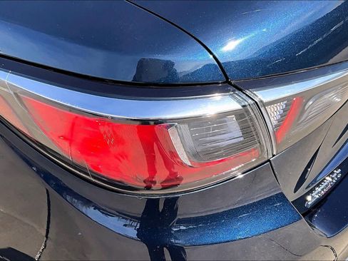 Used 2018 Toyota Yaris iA image 25