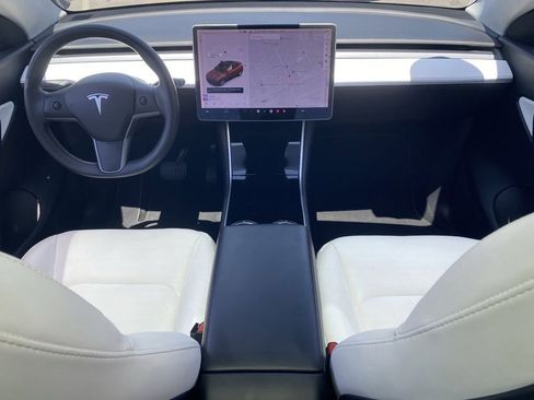 Used 2020 Tesla Model Y Long Range AWD/4WD image 15
