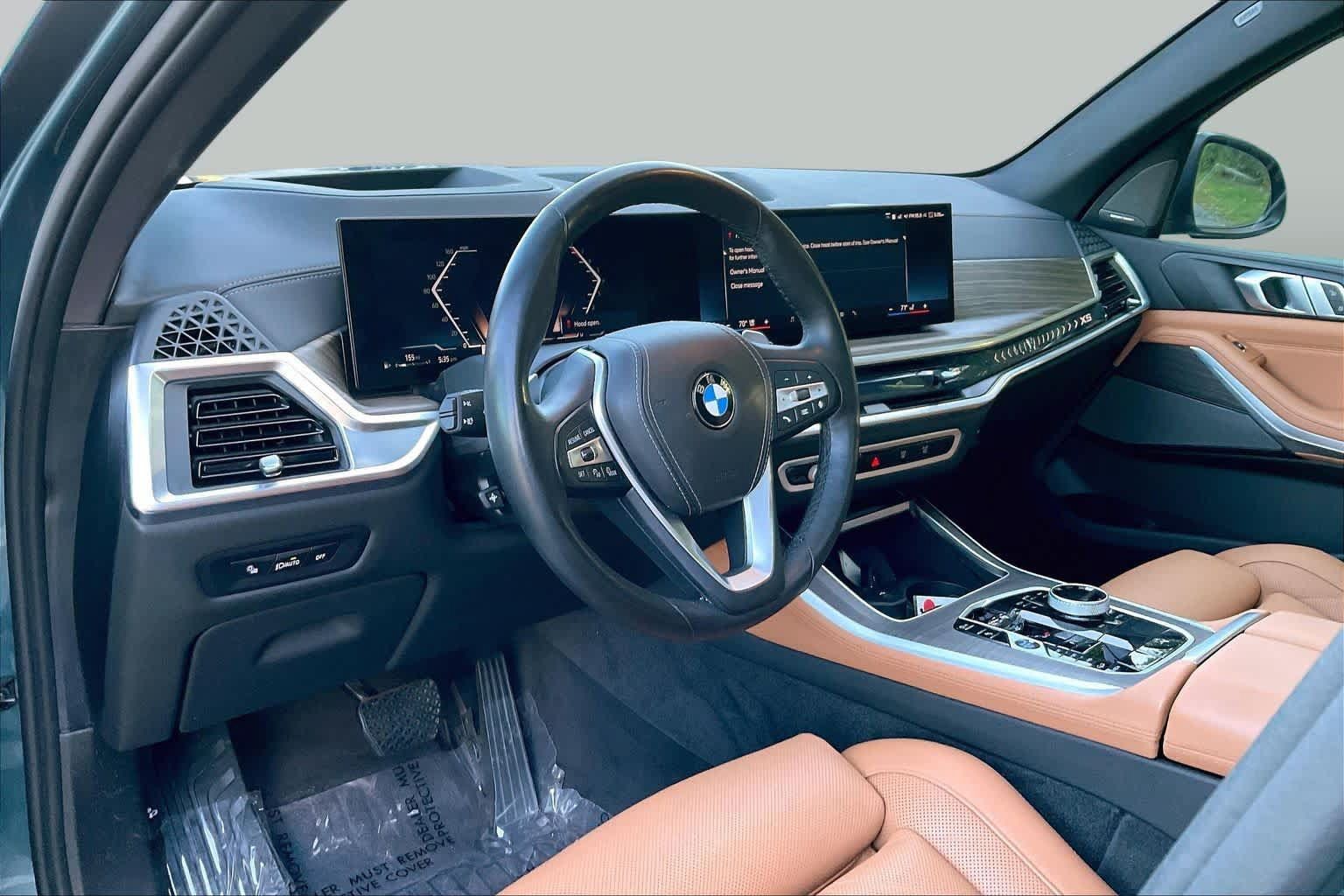 Used 2024 BMW X5 xDrive40i w/ Executive Package AWD/4WD image 17