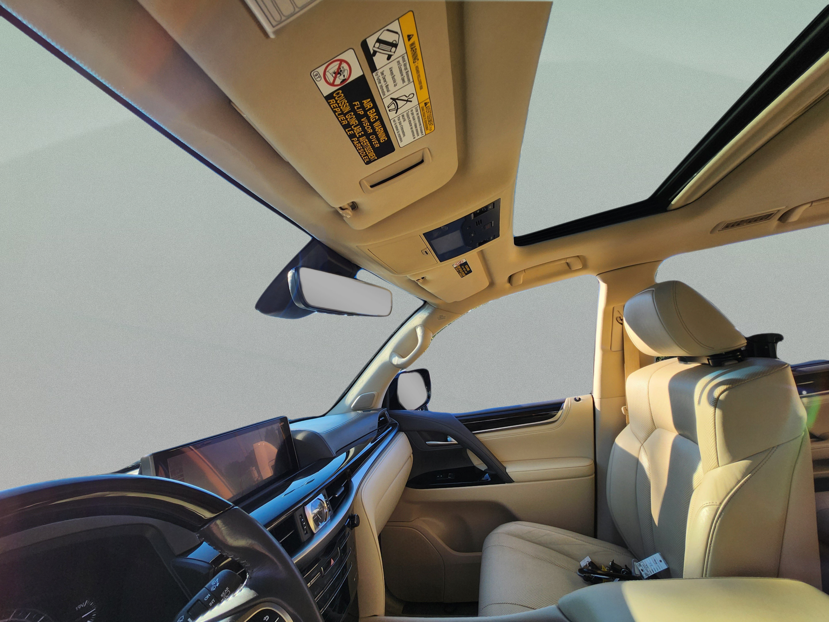 Used 2018 Lexus LX 570 4WD image 19