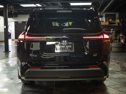 Used 2026 Toyota RAV4 AWD Plug-in Hybrid image 6