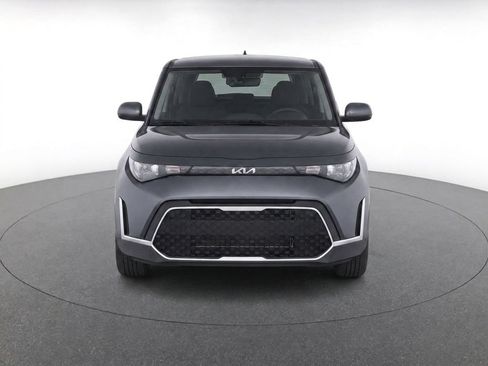 Used 2024 Kia Soul LX w/ Option Group 015 FWD image 5
