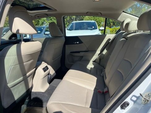 Used 2015 Honda Accord EX-L image 4