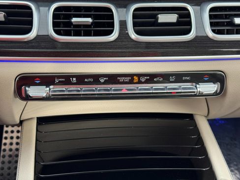 Used 2020 Mercedes-Benz GLS 580 4MATIC image 37