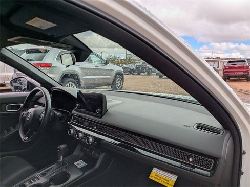 Used 2024 Honda Civic Sport image 21
