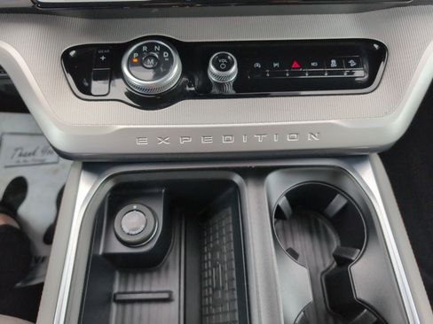 Certified 2025 Ford Expedition Max Active image 23