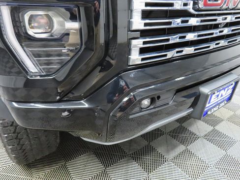 Used 2023 GMC Canyon Denali image 49