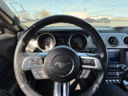 Used 2022 Ford Mustang Premium image 13
