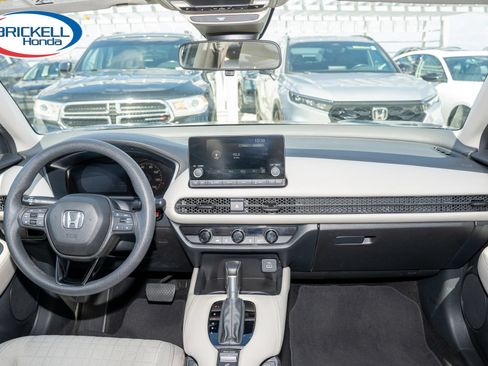 Used 2023 Honda HR-V LX image 19