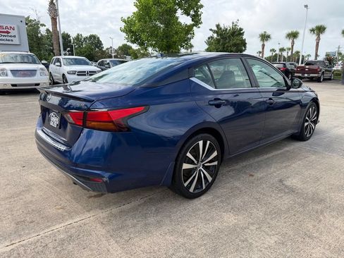 Used 2019 Nissan Altima 2.5 SR FWD image 5
