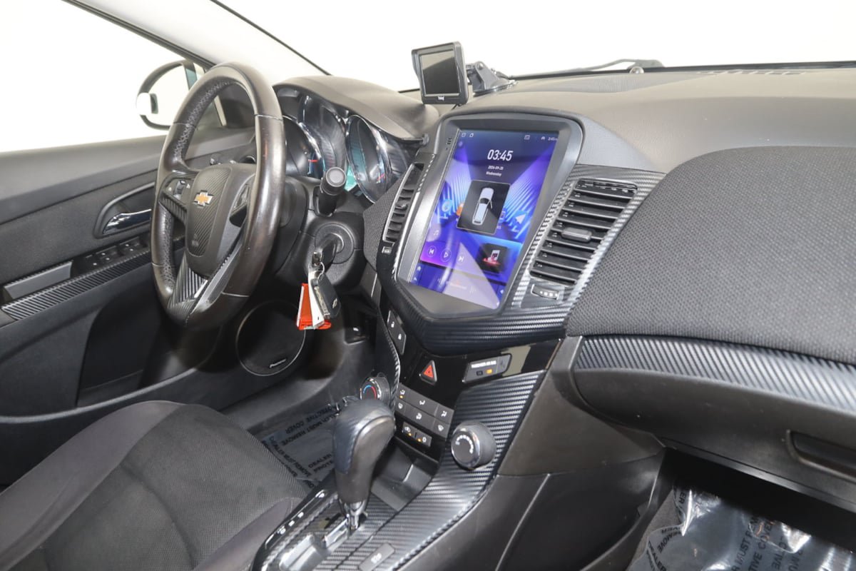 Used 2014 Chevrolet Cruze LT w/ All-Star Edition FWD image 33