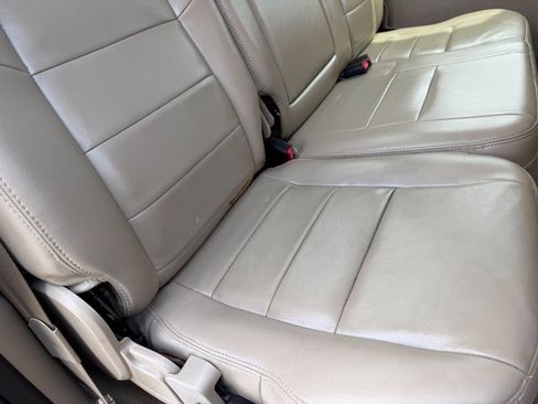 Used 2006 Ford F250 Lariat RWD image 17