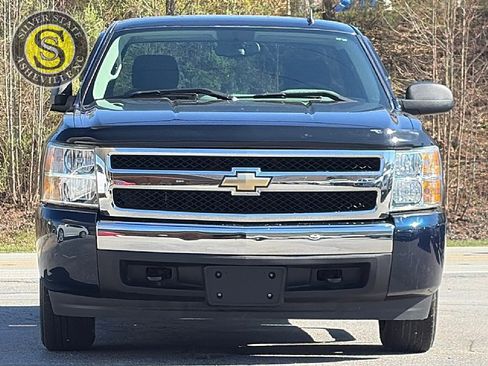 Used 2007 Chevrolet Silverado 1500 W/T w/ Towing Package image 2