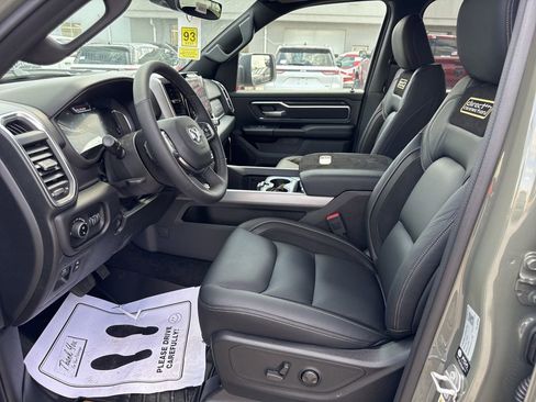 New 2026 RAM 1500 Big Horn AWD/4WD image 14