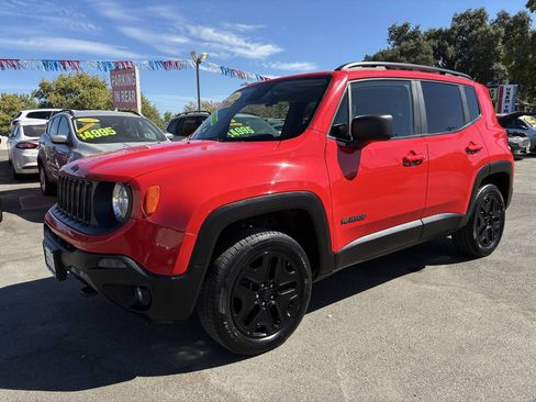 Used 2018 Jeep Renegade Sport w/ Power & Air Group AWD/4WD image 1