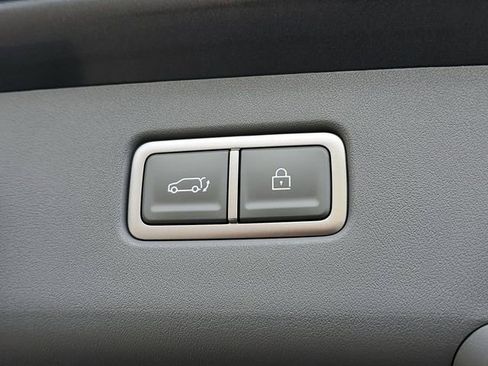 New 2026 Kia EV9 Land w/ Nightfall Edition Package image 10