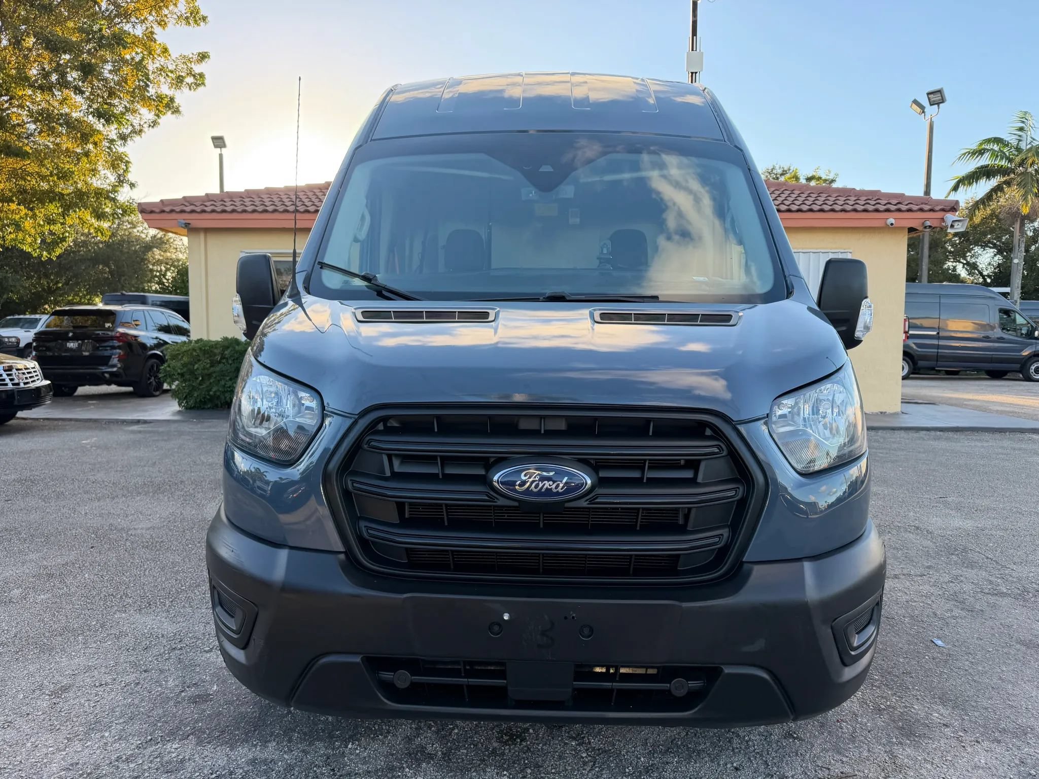 Used 2020 Ford Transit 250 148 High Roof Extended RWD image 8