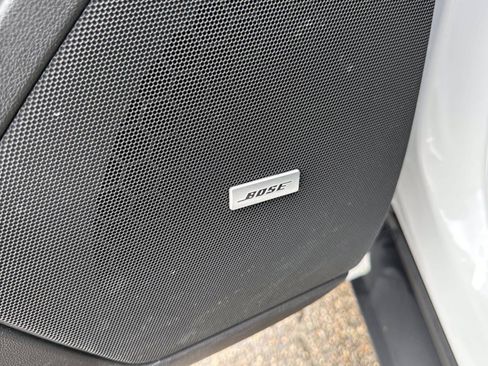 Used 2019 Cadillac XT5 Luxury image 16