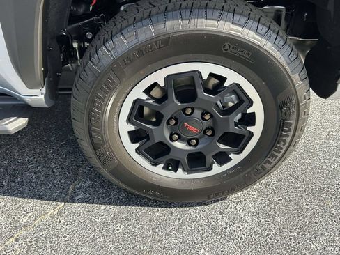 New 2026 Toyota 4Runner TRD Off-Road Premium AWD/4WD image 12