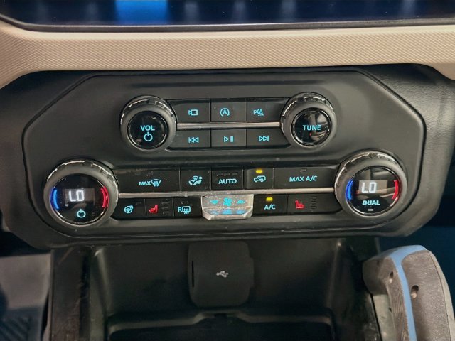 Used 2023 Ford Bronco Wildtrak AWD/4WD image 15