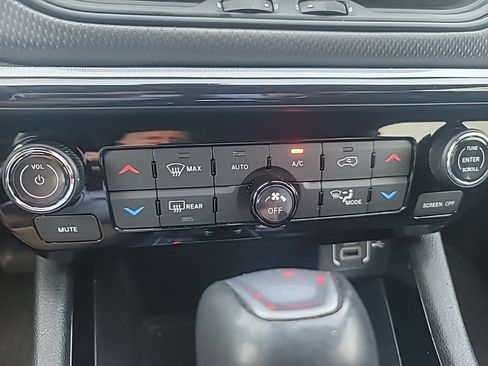 Used 2024 Jeep Compass Trailhawk AWD/4WD image 21