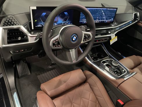 New 2026 BMW X5 xDrive50e AWD/4WD image 7
