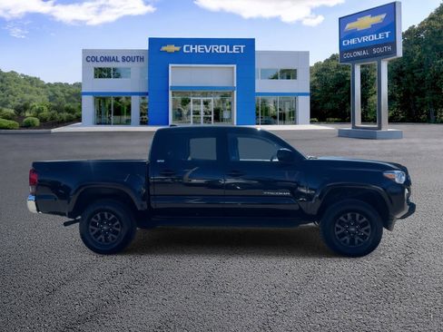 Used 2023 Toyota Tacoma SR5 image 7