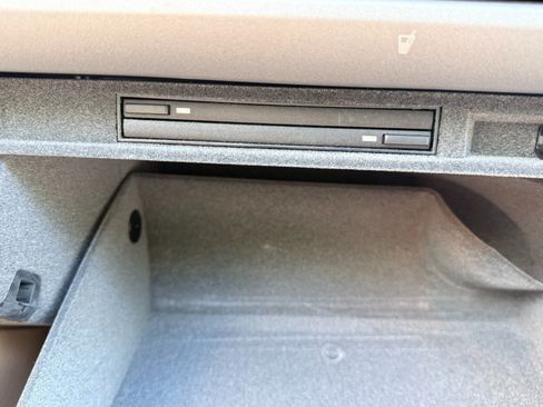 Used 2011 Porsche Boxster RWD image 41
