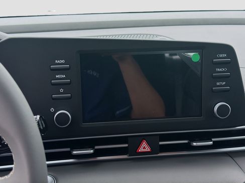 New 2026 Hyundai Elantra Sport FWD image 10
