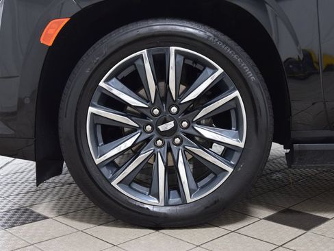 Used 2024 Cadillac Escalade Sport Platinum w/ Heavy-Duty Trailer Package AWD/4WD image 30