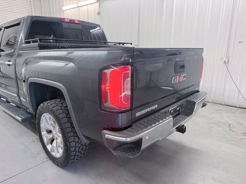 Used 2018 GMC Sierra 1500 SLT AWD/4WD image 31