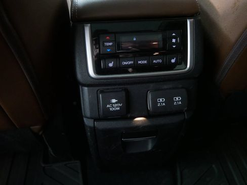 Used 2020 Subaru Ascent Touring w/ Popular Package #3 AWD/4WD image 21
