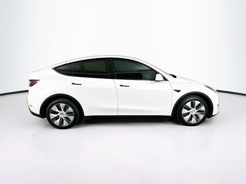 Used 2023 Tesla Model Y Long Range AWD/4WD image 10