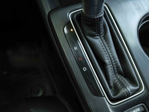 Used 2024 Honda Civic Sport image 29