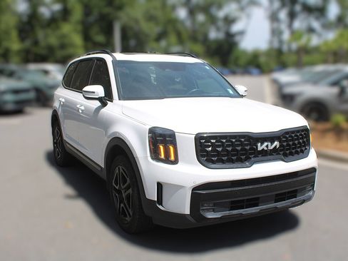 Certified 2024 Kia Telluride SX Prestige X-Line AWD/4WD image 17