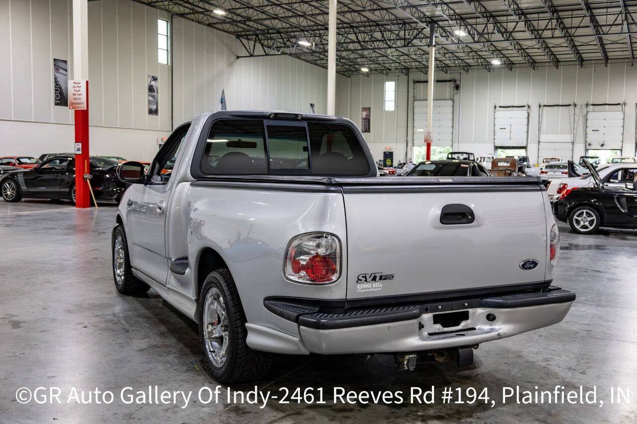 Used 2001 Ford F150 Lightning RWD image 5
