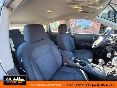 Used 2013 Nissan Rogue S image 15