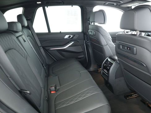 Used 2022 BMW X5 M50i w/ Executive Package image 22