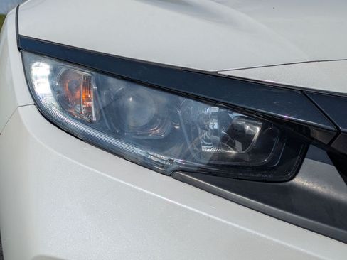 Used 2021 Honda Civic EX image 10