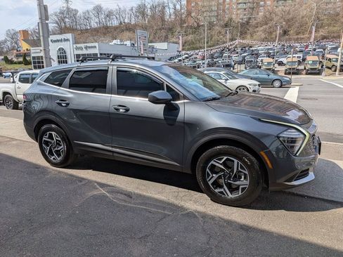 Certified 2024 Kia Sportage LX image 5