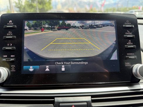 Used 2022 Honda Accord Sport image 21