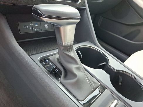 Used 2025 Hyundai Sonata SE FWD image 15