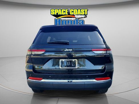 Used 2024 Jeep Grand Cherokee Limited 4xe AWD/4WD image 4