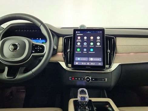 New 2026 Volvo XC90 T8 Ultra w/ Lounge Package AWD/4WD image 26